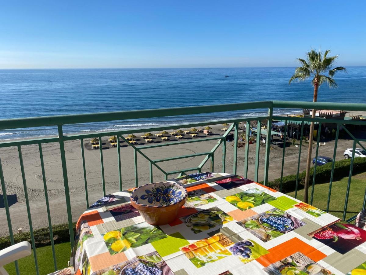 Torrox Costa Beachfront Apartment Exterior photo